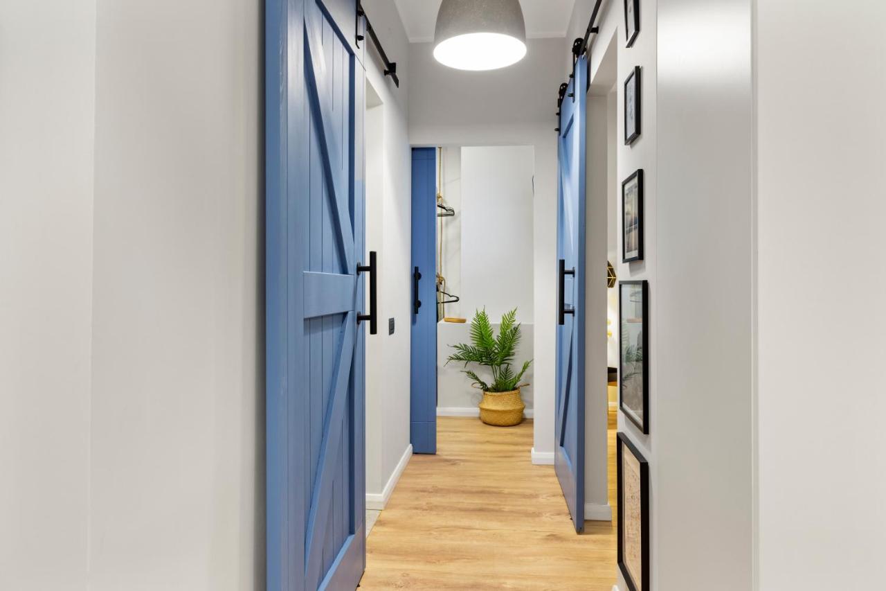 Tova Pearl Ultracentral - Romana Square Subway Apartment Bucharest Exterior photo