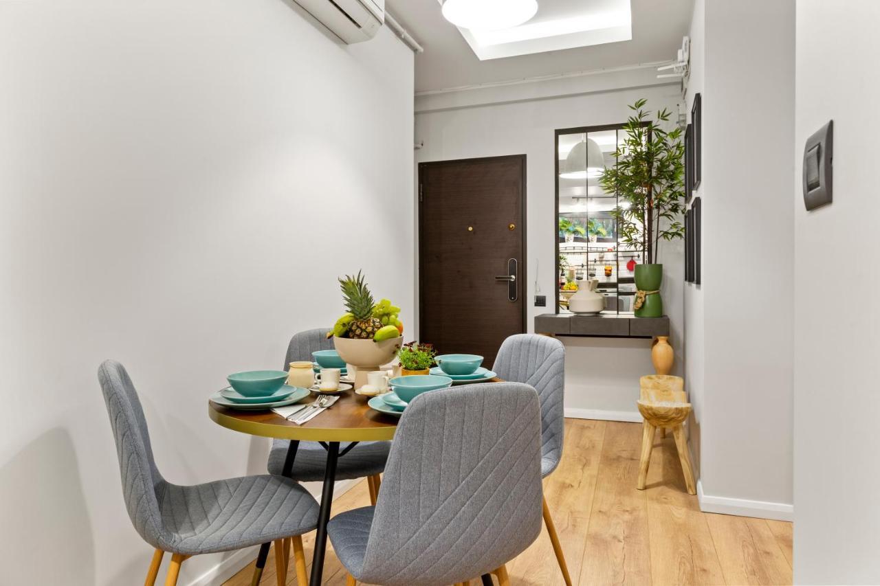 Tova Pearl Ultracentral - Romana Square Subway Apartment Bucharest Exterior photo